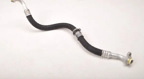 Volvo S90, V90 Air conditioning (A/C) pipe/hose 