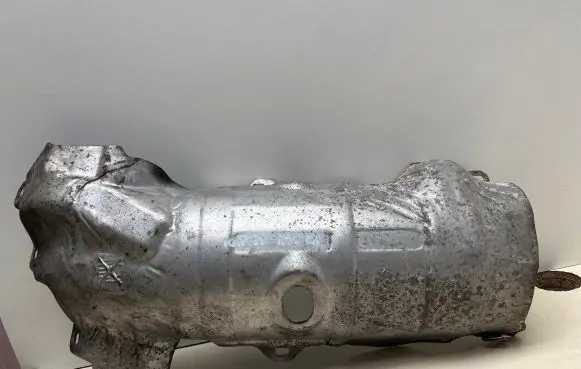 Peugeot 307 Exhaust heat shield 9647297080