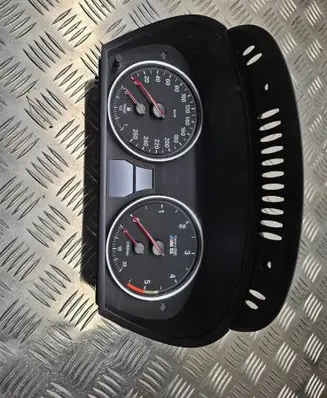 BMW 5 E60 E61 Speedometer (instrument cluster) 110080213 62109177261