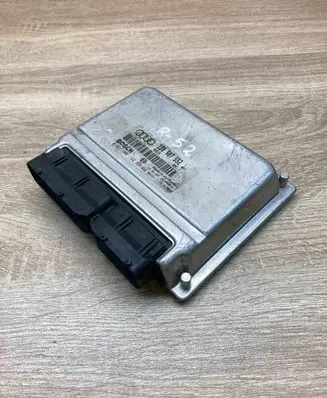 Audi A6 S6 C5 4B Engine control unit/module ECU 3B0907552J 0261206122