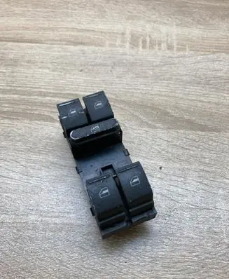Volkswagen Touareg I Electric window control switch 7L6959857A