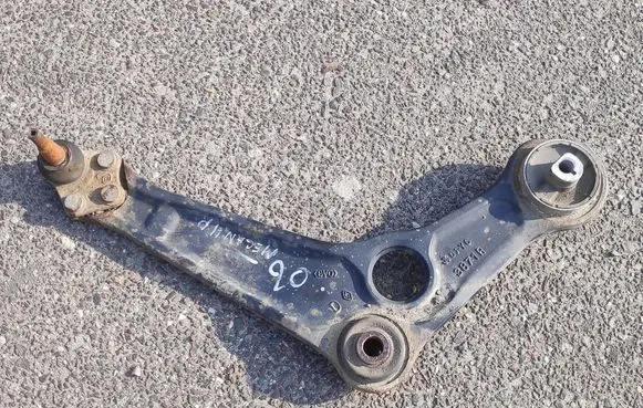 Renault Megane IV Front control arm