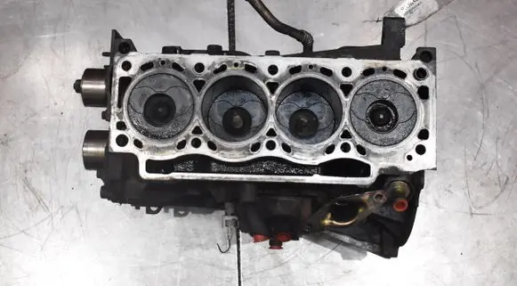 Opel Vivaro Engine block F9K