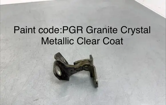 Jeep Grand Cherokee Front door upper hinge 661AC