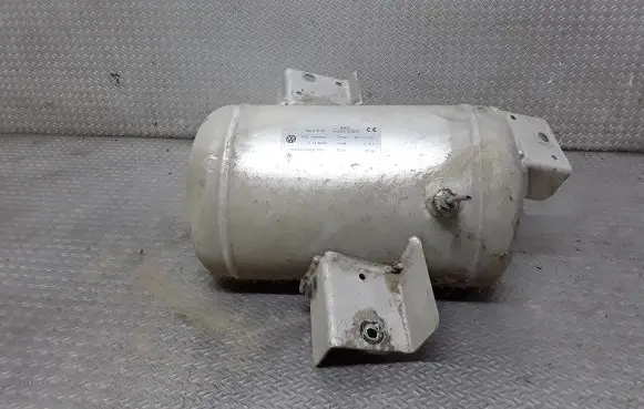 Volkswagen Phaeton Air suspension tank/reservoir 3D0616201