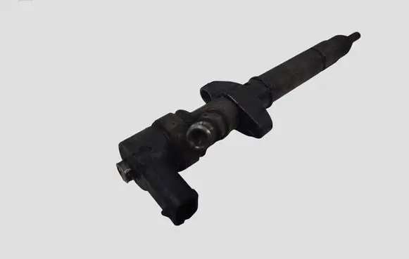 Renault Master II Fuel injector 0445110102