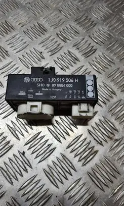 Audi A3 S3 8L Coolant fan relay 1J0919506H 898884000