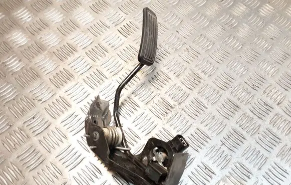 Toyota Corolla Verso E121 Accelerator throttle pedal 8928152021