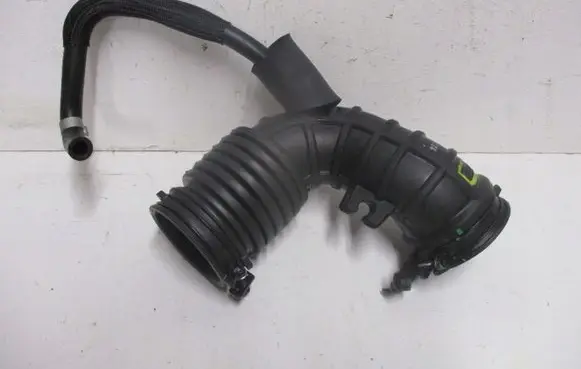 KIA Ceed Air intake duct part 28130G4550