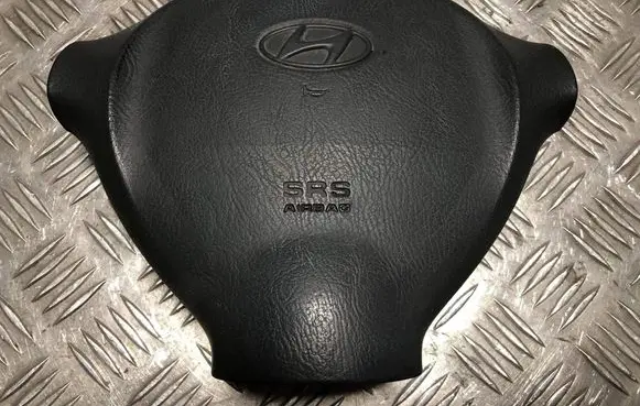 Hyundai Santa Fe Steering wheel airbag 5205092 HXDS0P584G0244