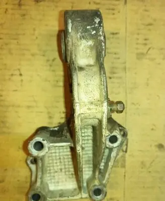 Peugeot Partner Driveshaft support bearing bracket 011b