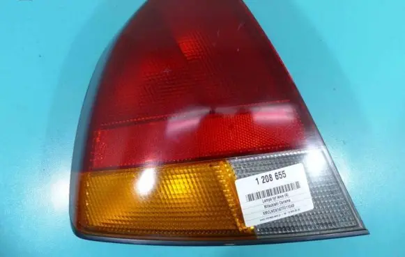 Mitsubishi Carisma Rear/tail lights IMPRK1208655