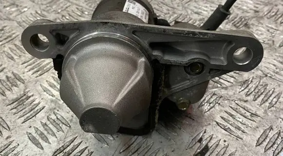 Nissan Qashqai Starter motor 23300EN200 S114902 MR20