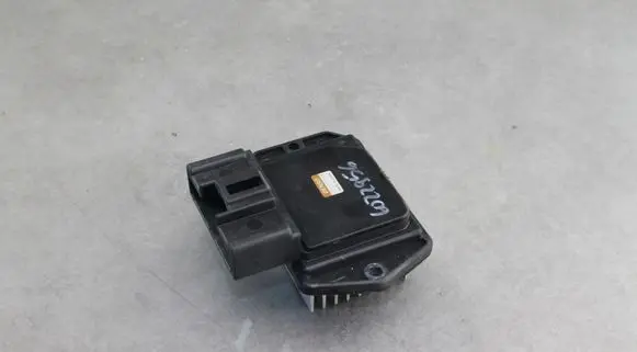 Mitsubishi Pajero Heater blower motor/fan resistor 4993002110
