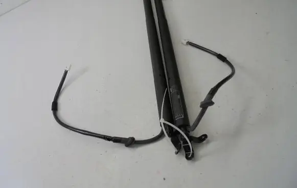 Toyota C-HR II Tailgate/trunk/boot lift motor 6892010010 40506C0468