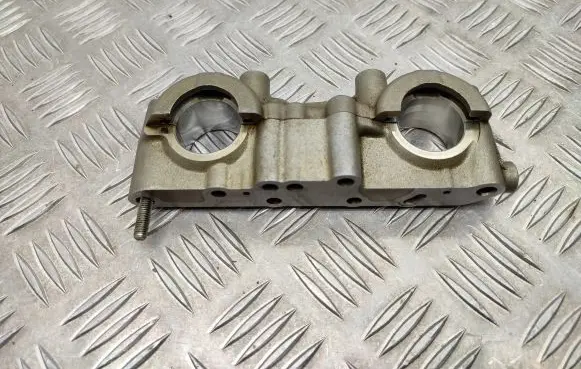 Suzuki Vitara (LY) other engine part 7BT106692 7BU10394RA