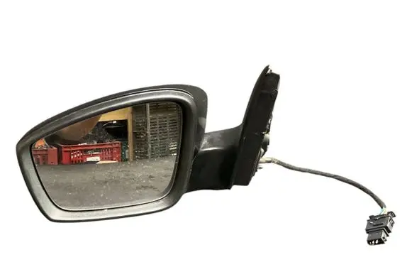 Front door electric wing mirror
