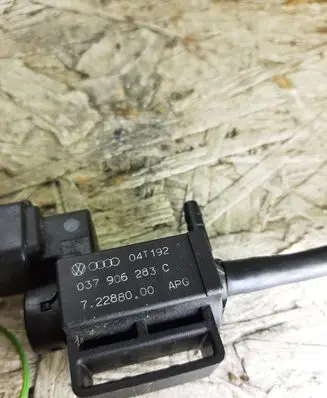 Audi A6 S6 C6 4F Turbo solenoid valve 037906283C