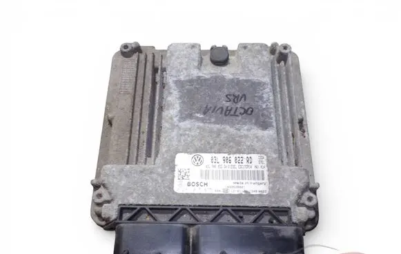 Skoda Octavia Mk2 (1Z) Engine control unit/module ECU 03L906022RD 0281015875