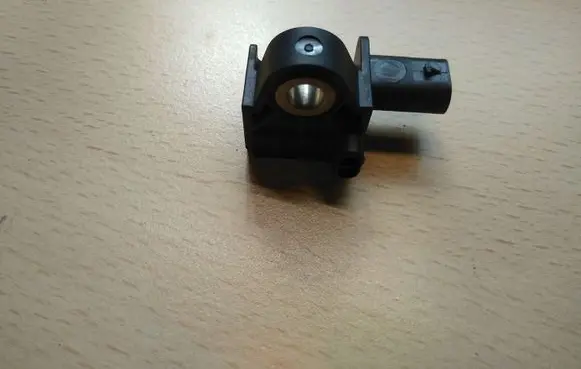 SsangYong Korando Airbag deployment crash/impact sensor 8627034010