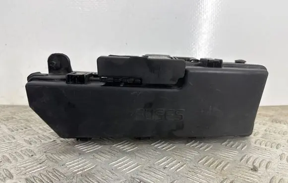Volvo XC90 Fuse box set 9494210