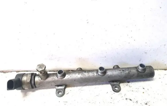 Audi A6 S6 C6 4F Fuel main line pipe 059130090AG