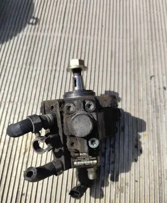 Opel Vectra C Fuel injection high pressure pump 0445010156 0055206679