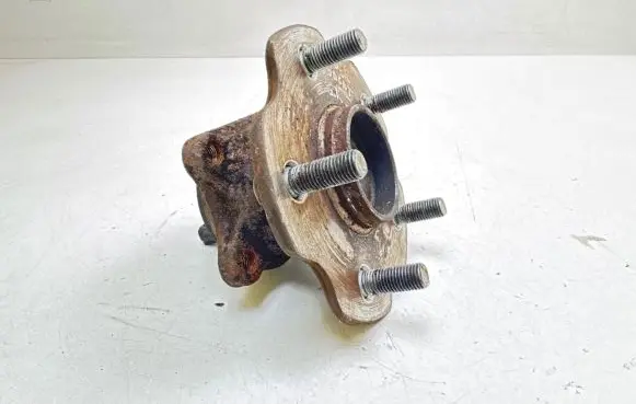 Toyota Auris 150 Rear wheel ball bearing 