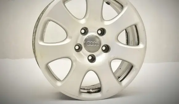 Audi Q7 4L R18 alloy rim 