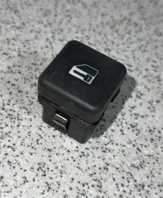 BMW 5 E39 Electric window control switch 8360828