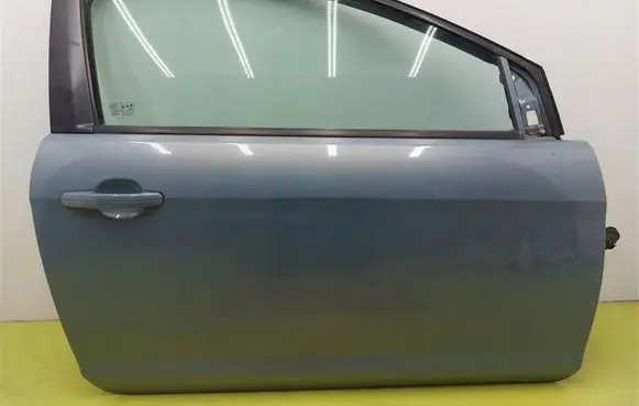 Ford Focus Door (2 Door Coupe) 