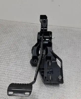 Peugeot 3008 II Brake pedal P1002572