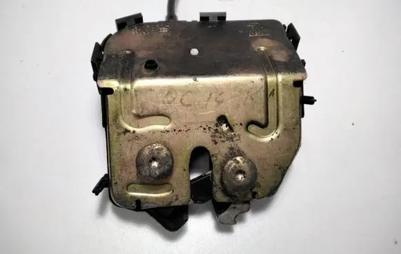 Ford Focus Tailgate/trunk/boot lock/catch/latch XS4143102BK