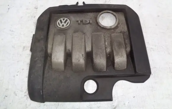 Volkswagen Golf V Engine cover (trim) 03G103925AN