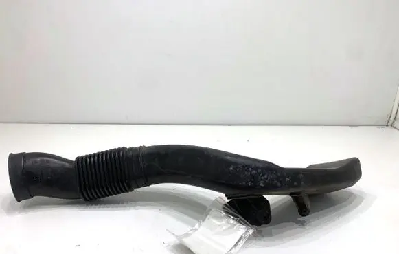 Opel Corsa E Air intake hose/pipe 13427551
