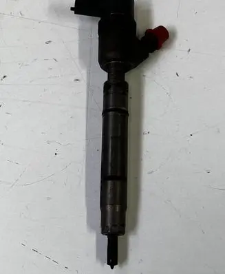KIA Ceed Fuel injector 0445110320 338002A900