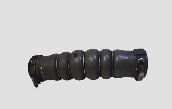 Peugeot 508 Intercooler hose/pipe 9803399880