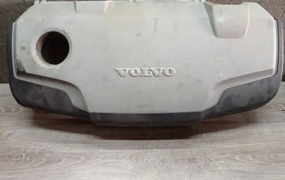 Volvo V70 Engine cover (trim) 30757158