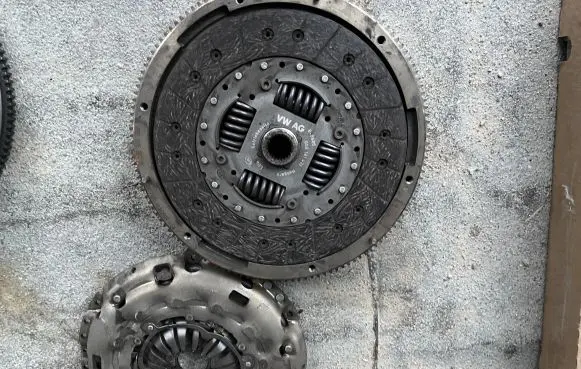 Seat Tarraco Clutch set kit 05E141015