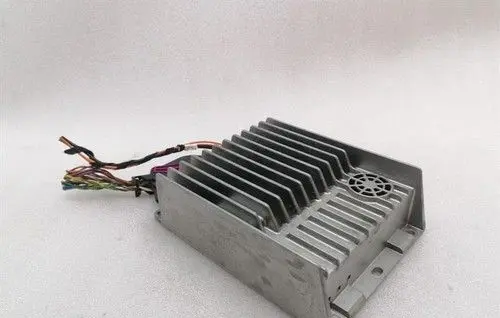 Mercedes-Benz C W204 Sound amplifier A2048706690