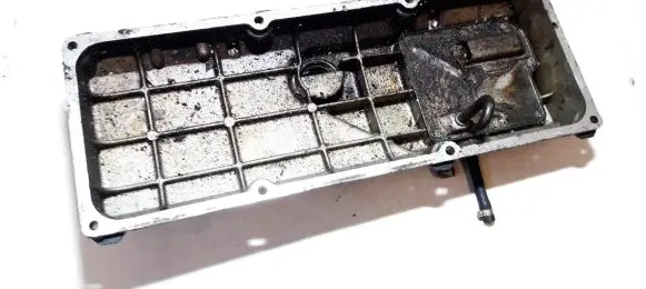 Rocker cam cover