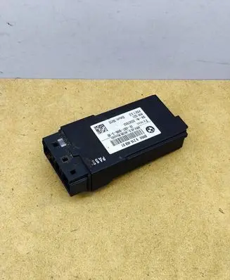 BMW 5 F10 F11 Seat heating relay 9216468 00387853 2840078406300