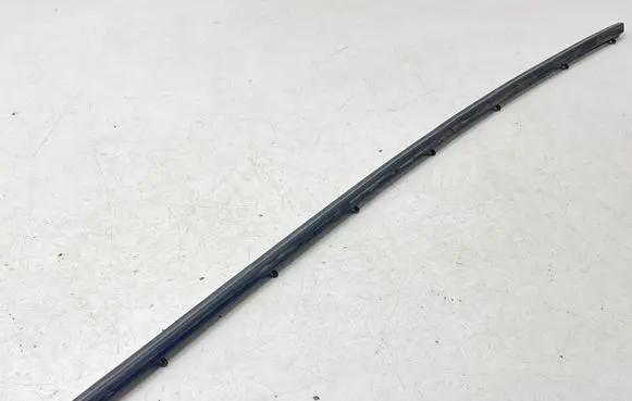 Volkswagen PASSAT B8 Engine compartment rubber 3G0823707