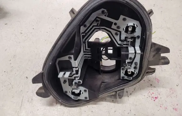 Peugeot 208 Tail light bulb cover holder