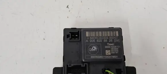 Mercedes-Benz Sprinter W906 Door control unit/module A9068205626 00005226E1