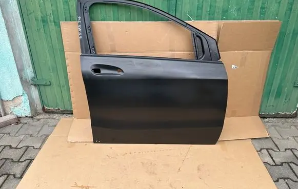 Mercedes-Benz B W246 W242 Front door A2467220210 2024X