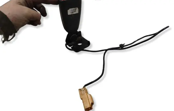 Volvo V50 Rear seatbelt buckle 