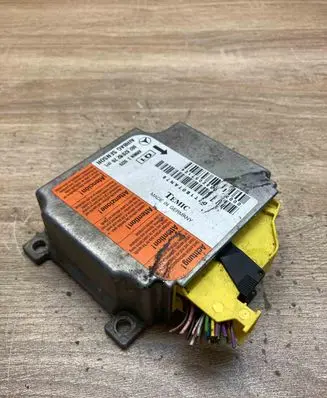 Mercedes-Benz E W210 Airbag control unit/module 0028203226