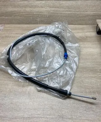 Citroen C3 Hand brake release cable 4745V0