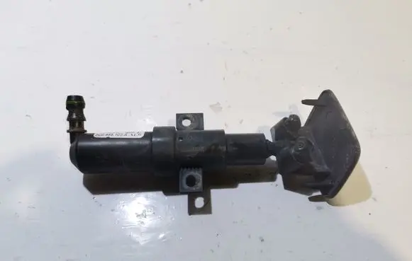 Volkswagen PASSAT B6 Headlight washer spray nozzle 3C0955103A
